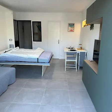 شقة Face / Centre